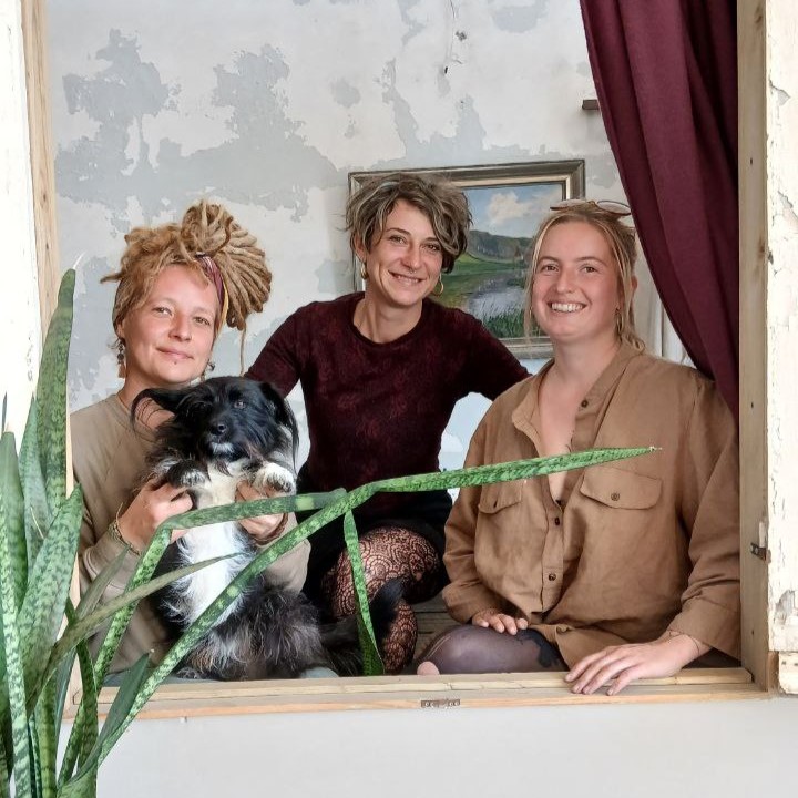 Sarah, Nette and Heli